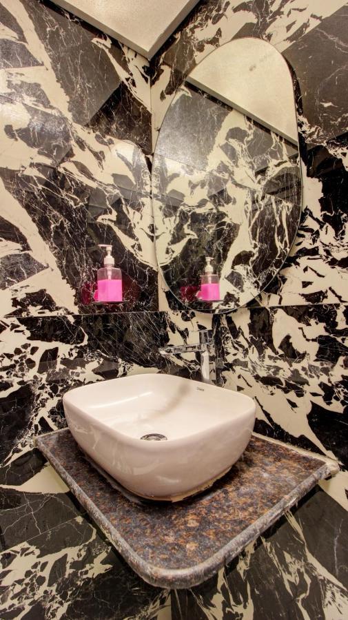 Hotel Priceless Suite Bombay Exhibition Centre Goregaon West 孟买 外观 照片