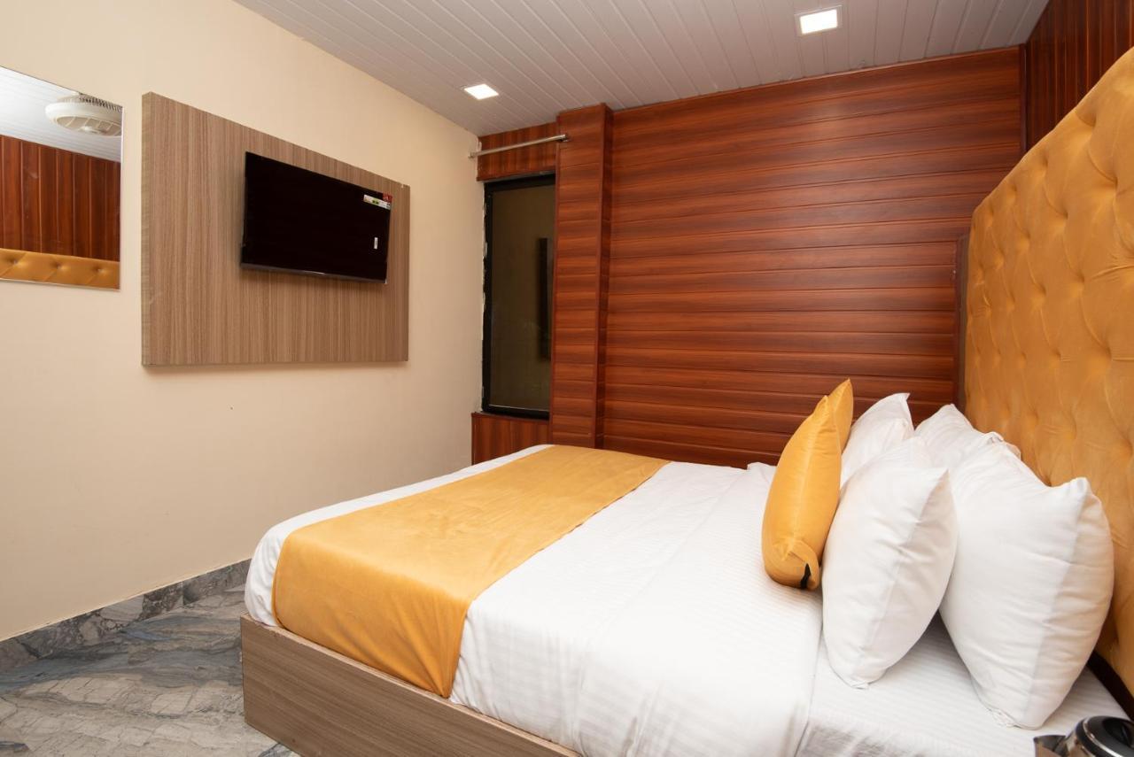 Hotel Priceless Suite Bombay Exhibition Centre Goregaon West 孟买 外观 照片