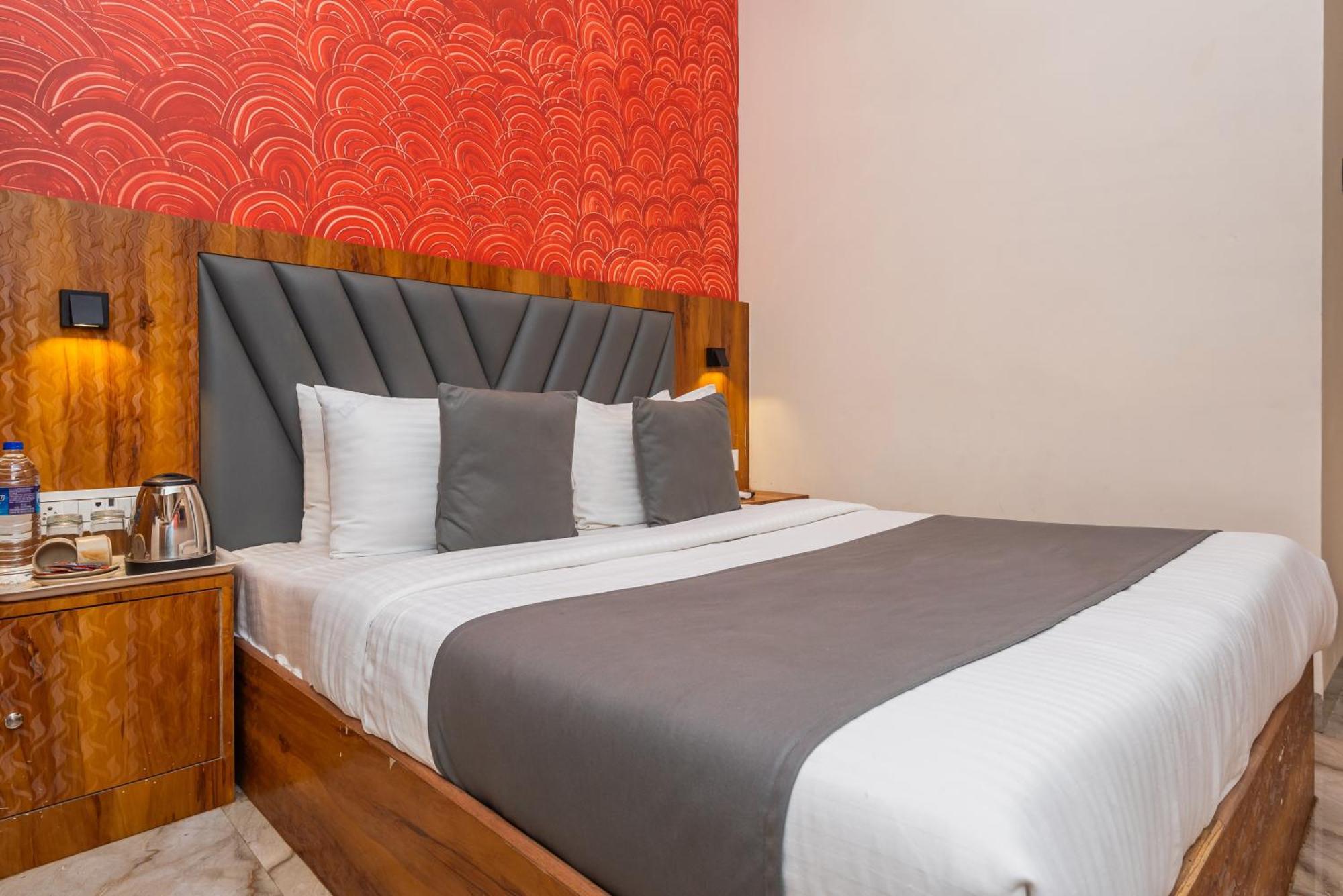 Hotel Priceless Suite Bombay Exhibition Centre Goregaon West 孟买 外观 照片