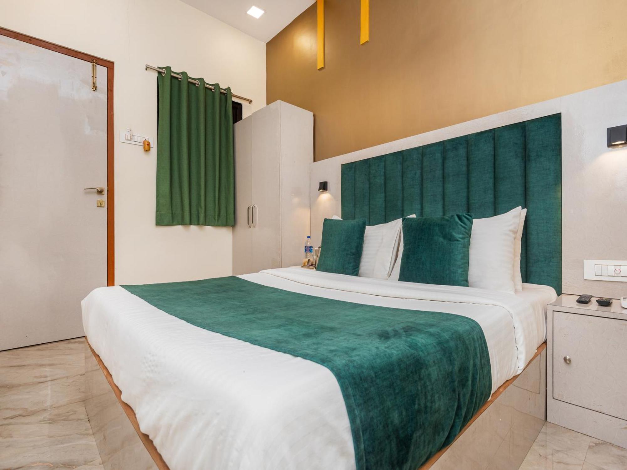 Hotel Priceless Suite Bombay Exhibition Centre Goregaon West 孟买 外观 照片