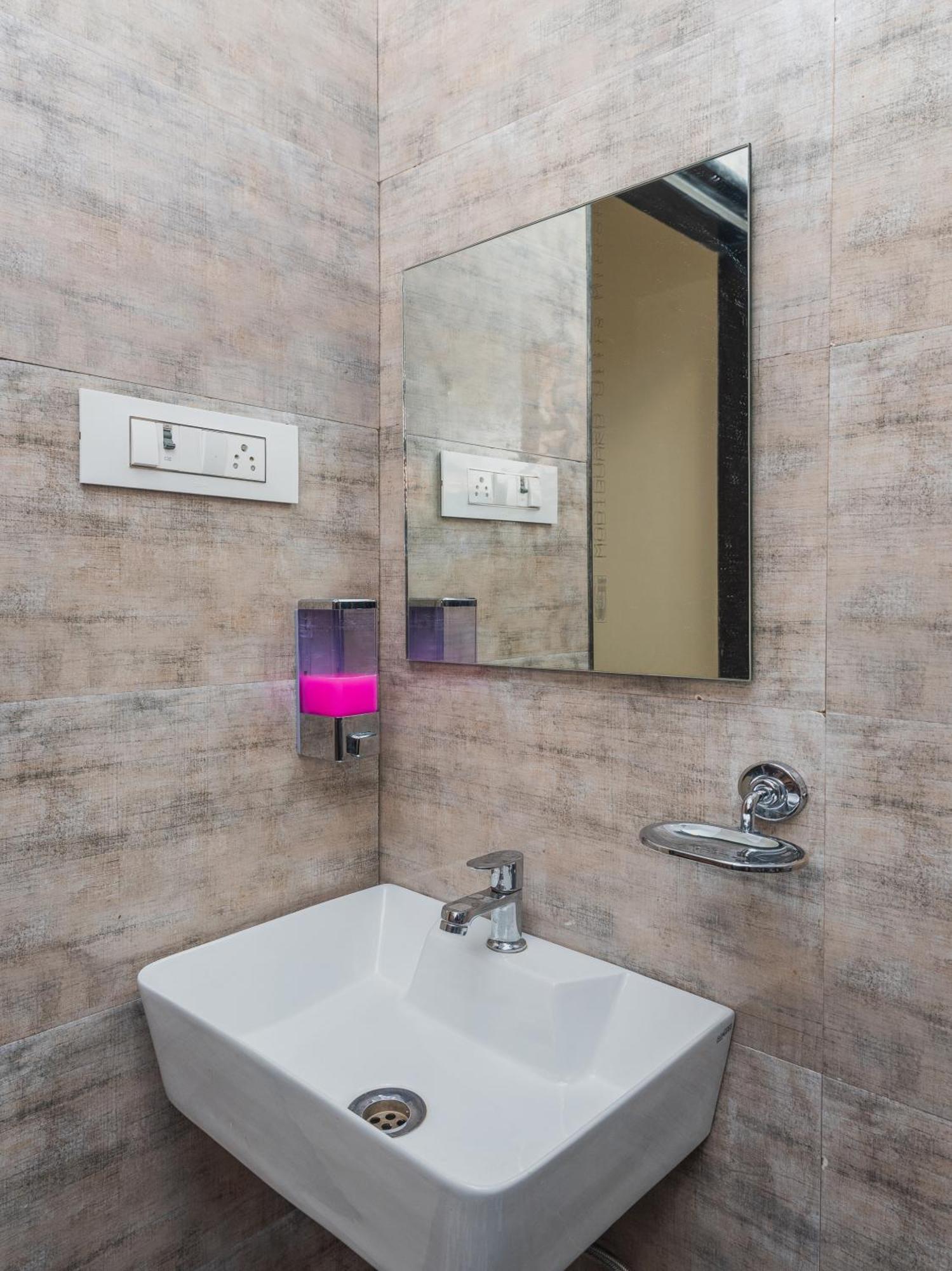 Hotel Priceless Suite Bombay Exhibition Centre Goregaon West 孟买 外观 照片